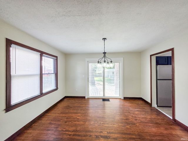 109 N Indiana Avenue, Goshen, IN 46526