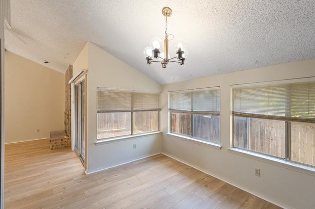 1094 Verbena DR 1474, Austin, TX 78750