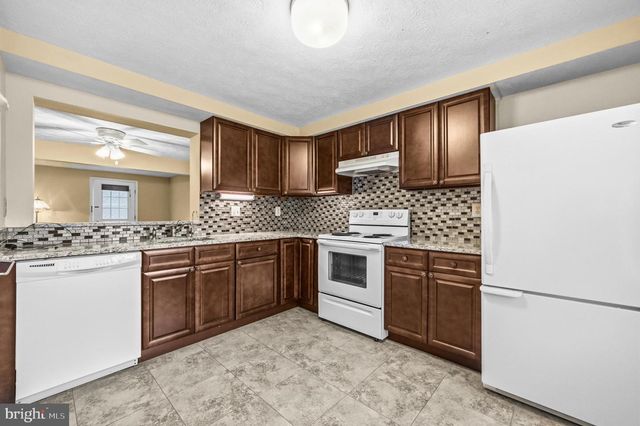 10894 OLDE WOODS WAY, Columbia, MD 21044