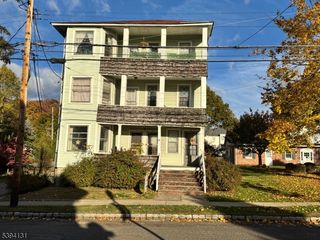 79 Main St, Stanhope Boro, NJ 07874