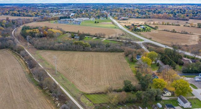 Lt1 SLEEPY HOLLOW ROAD, West Bend, WI 53090