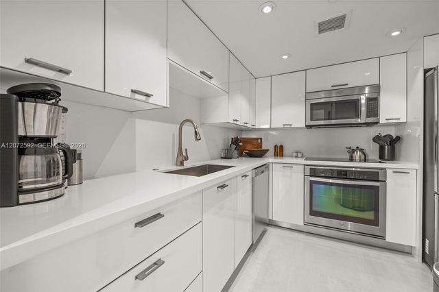 650 West Avenue 709, Miami Beach, FL 33139