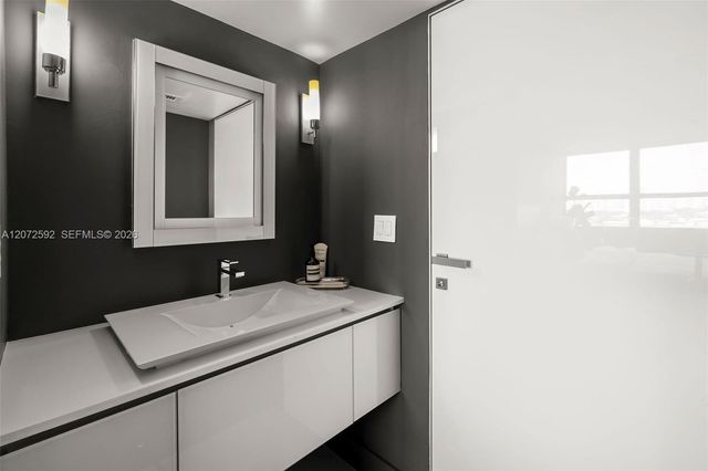 650 West Avenue 709, Miami Beach, FL 33139
