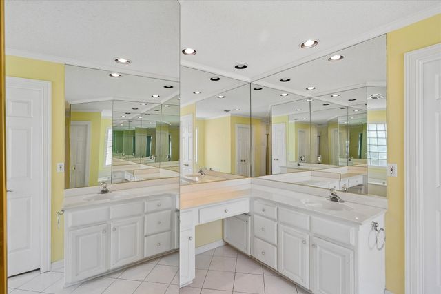 4204 Biscayne Drive, Haltom City, TX 76117