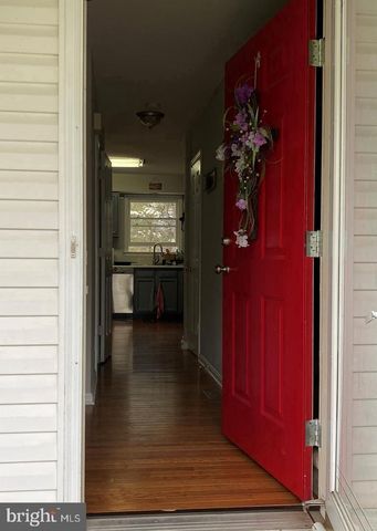 50 LAWHORN RD, Stafford, VA 22554