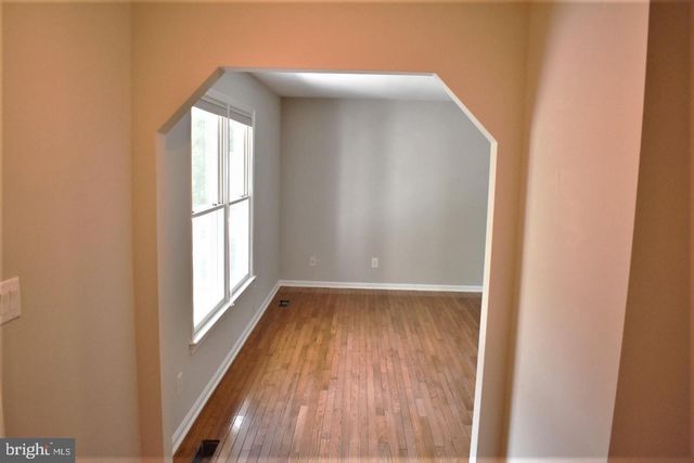 50 LAWHORN RD, Stafford, VA 22554