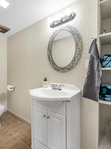 5011 Lindenwood Avenue, St Louis, MO 63109