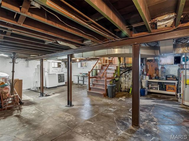 5011 Lindenwood Avenue, St Louis, MO 63109