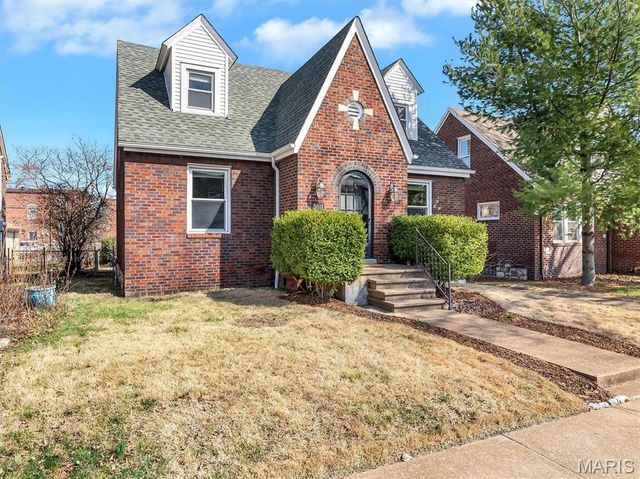 5011 Lindenwood Avenue, St Louis, MO 63109