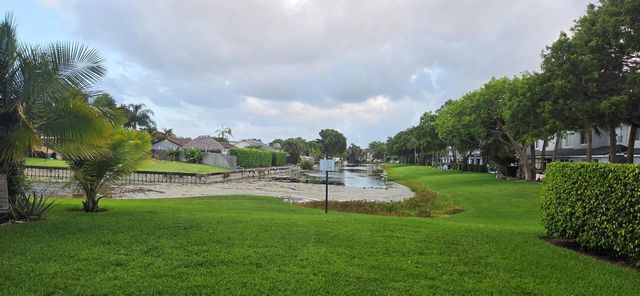 5448 Jubilee Way 217, Margate, FL 33063