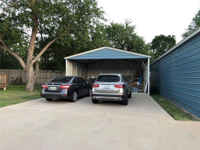 602 S Main Street, Farmersville, TX 75442