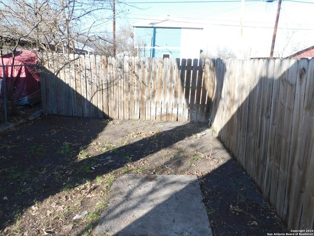1521 Hays St Unit A, San Antonio, TX 78202