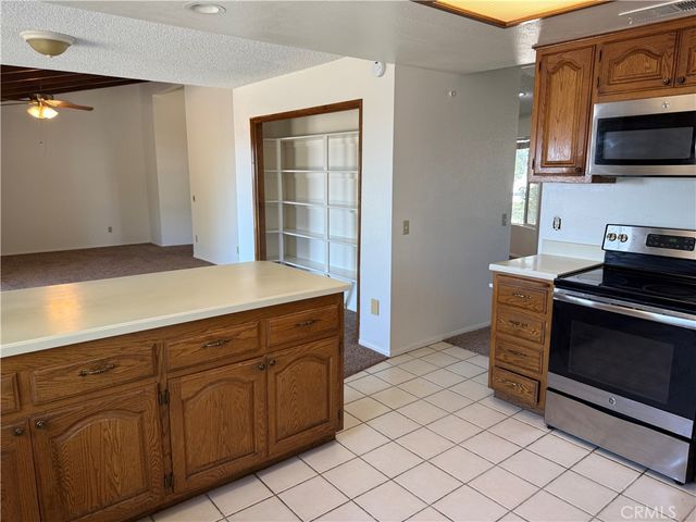225 Summit View, Calimesa, CA 92320