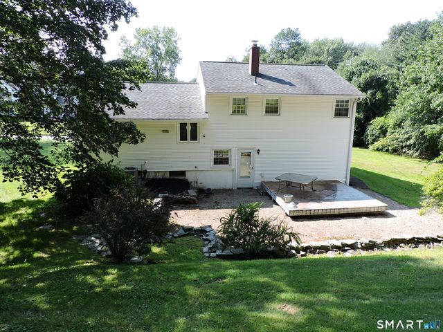 796 Avery Street, South Windsor, CT 06074