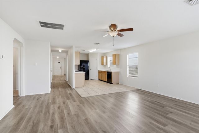 3826 Rowlock Vine Drive, Houston, TX 77084