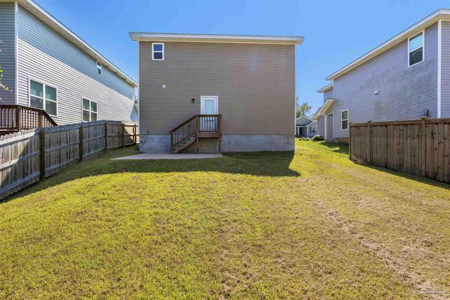 6263 Cardinal Cove Ln, Pensacola, FL 32504