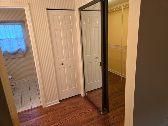 2S663 Avenue Normandy East Street, Oak Brook, IL 60523