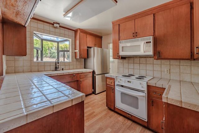 3177 W Ledyard Way, Aptos, CA 95003
