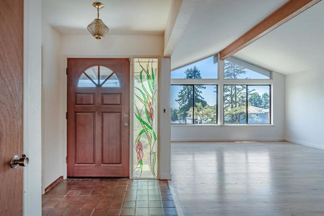 3177 W Ledyard Way, Aptos, CA 95003