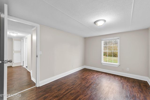 1112 Level Drive, Maryville, TN 37801