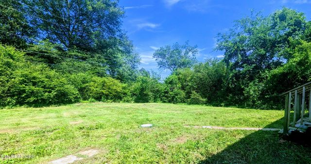 1112 Level Drive, Maryville, TN 37801
