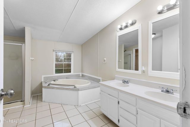 1112 Level Drive, Maryville, TN 37801