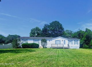 1112 Level Drive, Maryville, TN 37801