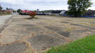 2710 Broadway Avenue Extension, Parkersburg, WV 26101