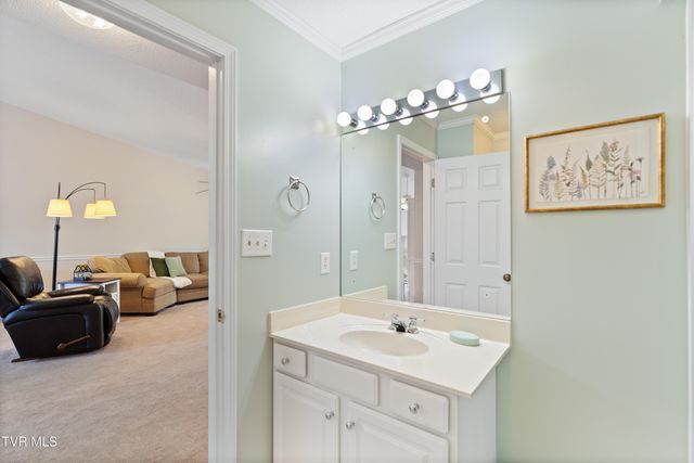 101 Crestview Drive, Greeneville, TN 37745