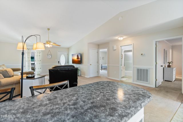 101 Crestview Drive, Greeneville, TN 37745