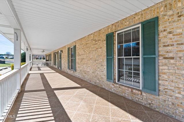 101 Crestview Drive, Greeneville, TN 37745