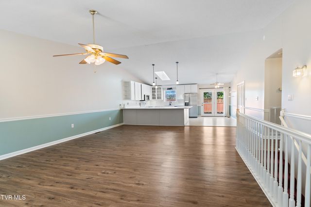 101 Crestview Drive, Greeneville, TN 37745