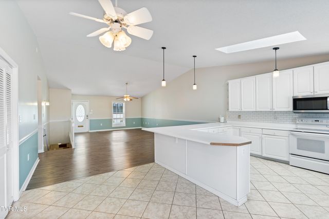 101 Crestview Drive, Greeneville, TN 37745