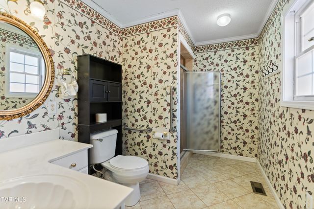 101 Crestview Drive, Greeneville, TN 37745