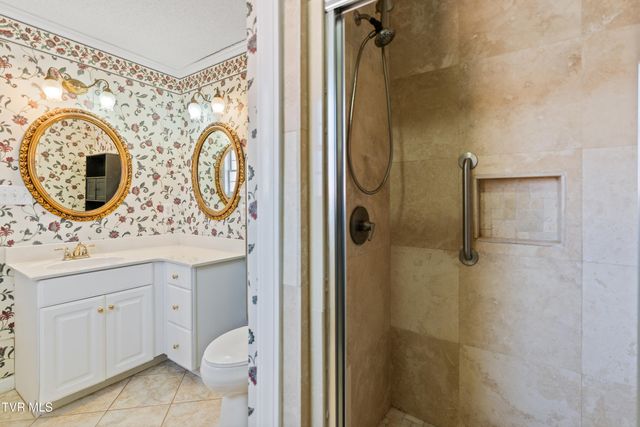 101 Crestview Drive, Greeneville, TN 37745