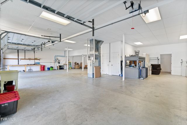 101 Crestview Drive, Greeneville, TN 37745