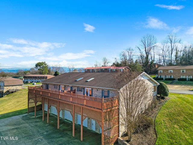 101 Crestview Drive, Greeneville, TN 37745