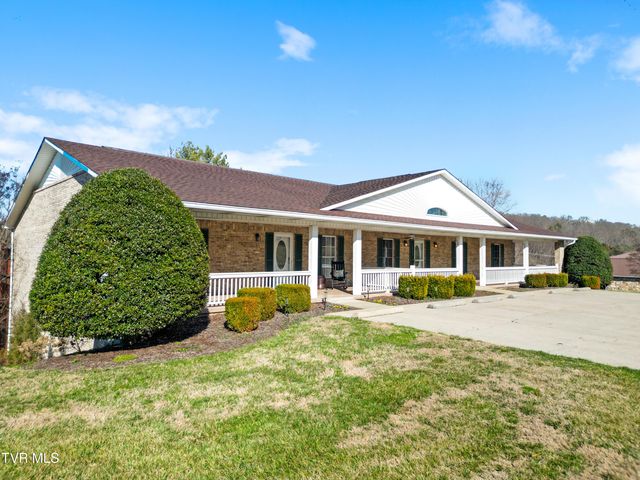 101 Crestview Drive, Greeneville, TN 37745