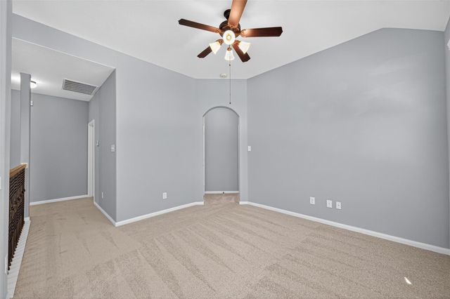 137 Cheswood Manor, The Woodlands, TX 77382