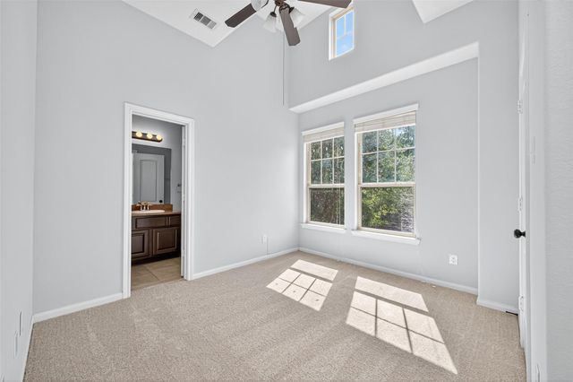 137 Cheswood Manor, The Woodlands, TX 77382