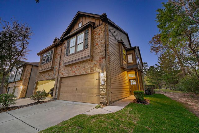 137 Cheswood Manor, The Woodlands, TX 77382