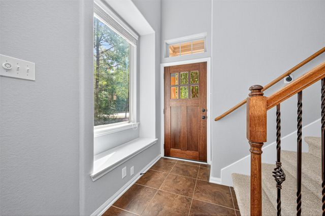 137 Cheswood Manor, The Woodlands, TX 77382