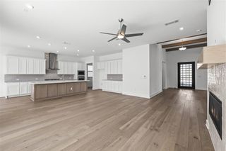 301 Oakley PASS, Liberty Hill, TX 78642