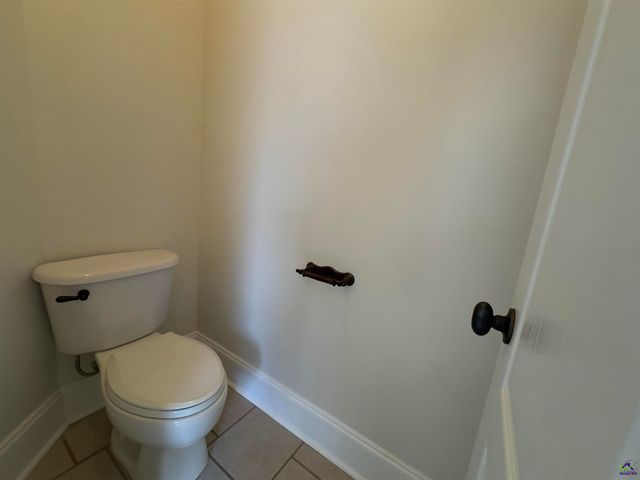 134 Wessex Drive, Bonaire, GA 31005