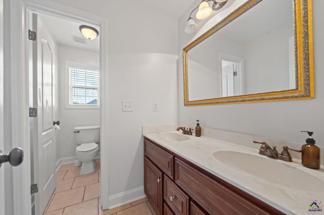 134 Wessex Drive, Bonaire, GA 31005