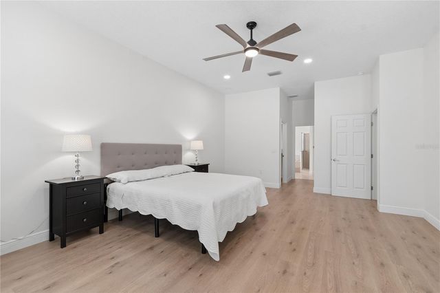 18811 VICTOR MANUEL DRIVE, Lutz, FL 33548