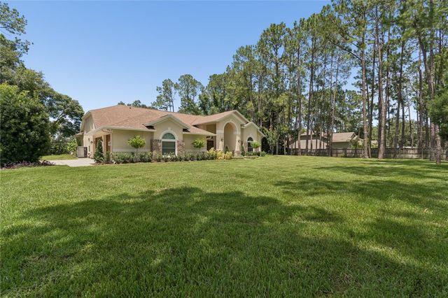 18811 VICTOR MANUEL DRIVE, Lutz, FL 33548