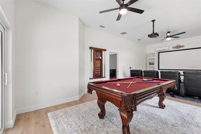 18811 VICTOR MANUEL DRIVE, Lutz, FL 33548