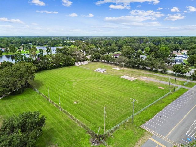 18811 VICTOR MANUEL DRIVE, Lutz, FL 33548