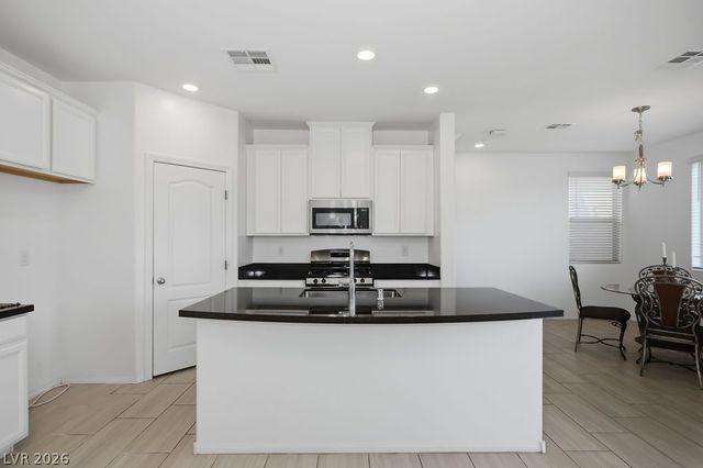 7366 Sabula Bay Court, Las Vegas, NV 89179